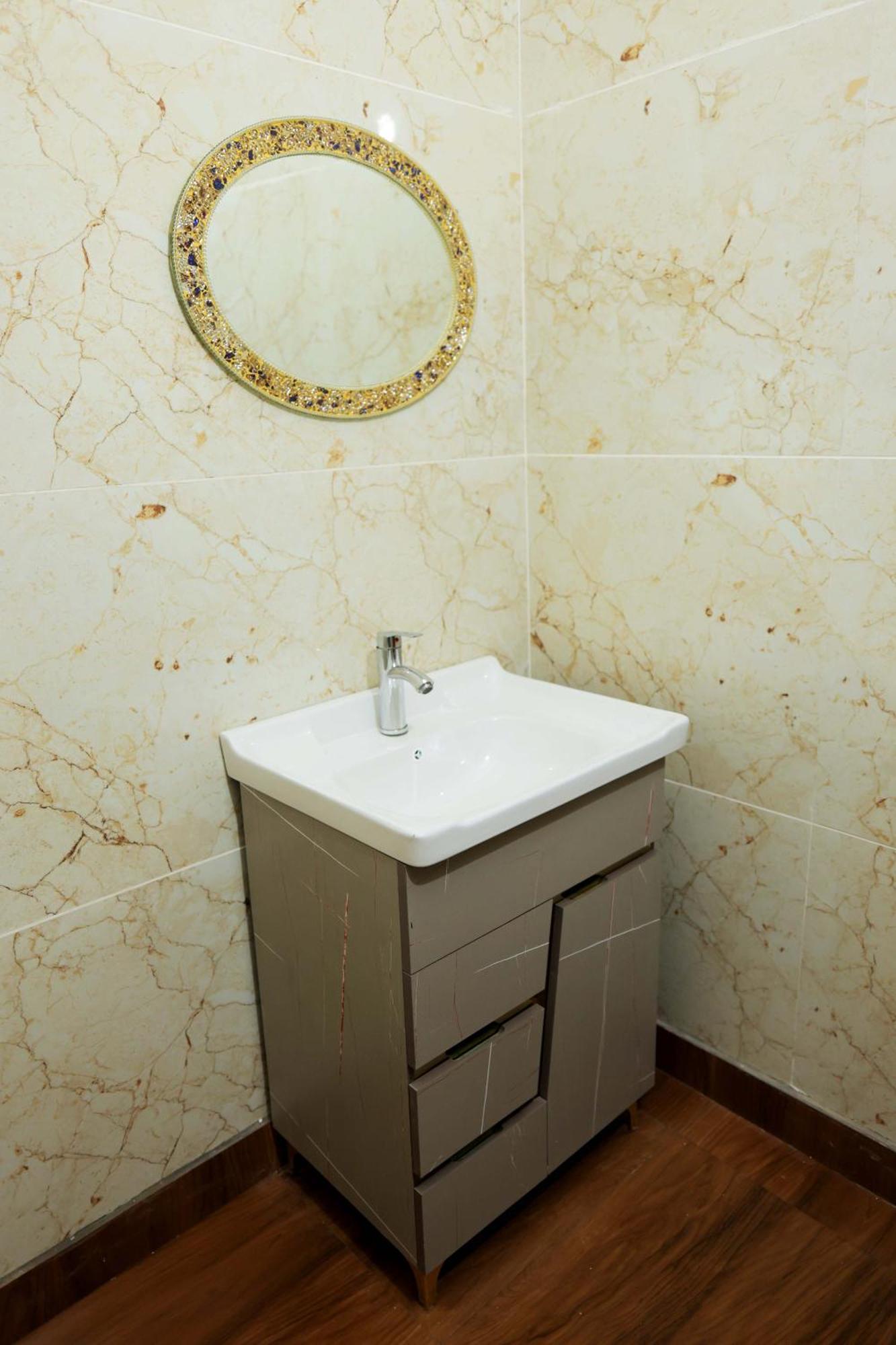 Apartment Rama House New Delhi